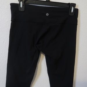 Lululemon cropped wunder under size 8